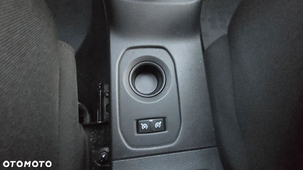 Dacia Duster - 40