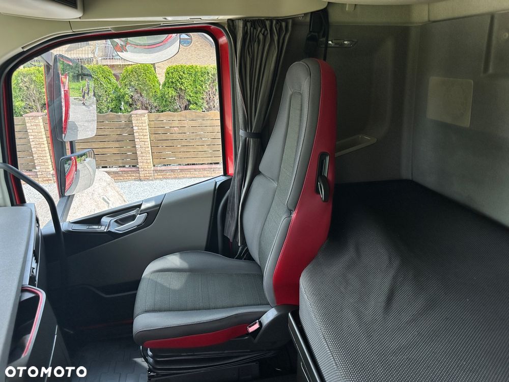 Volvo FH 4 6x4 500 KM Bordmatic 3 strony - 16