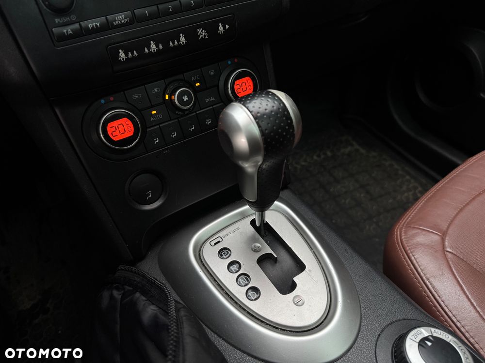 Nissan Qashqai - 9