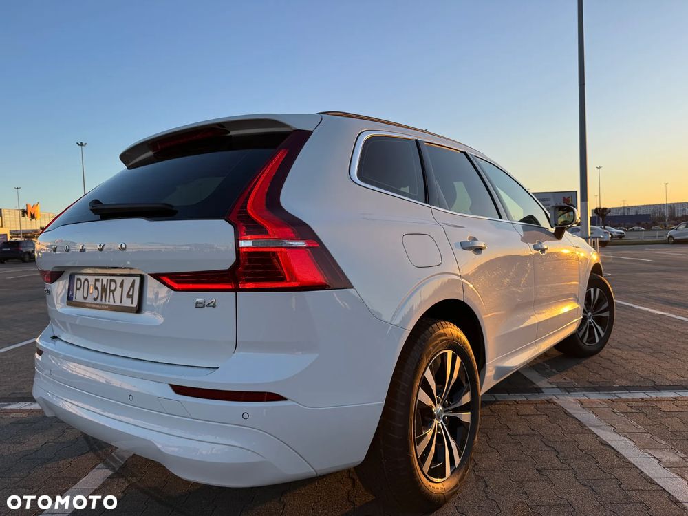 Volvo XC 60 D4 Momentum Pro - 5