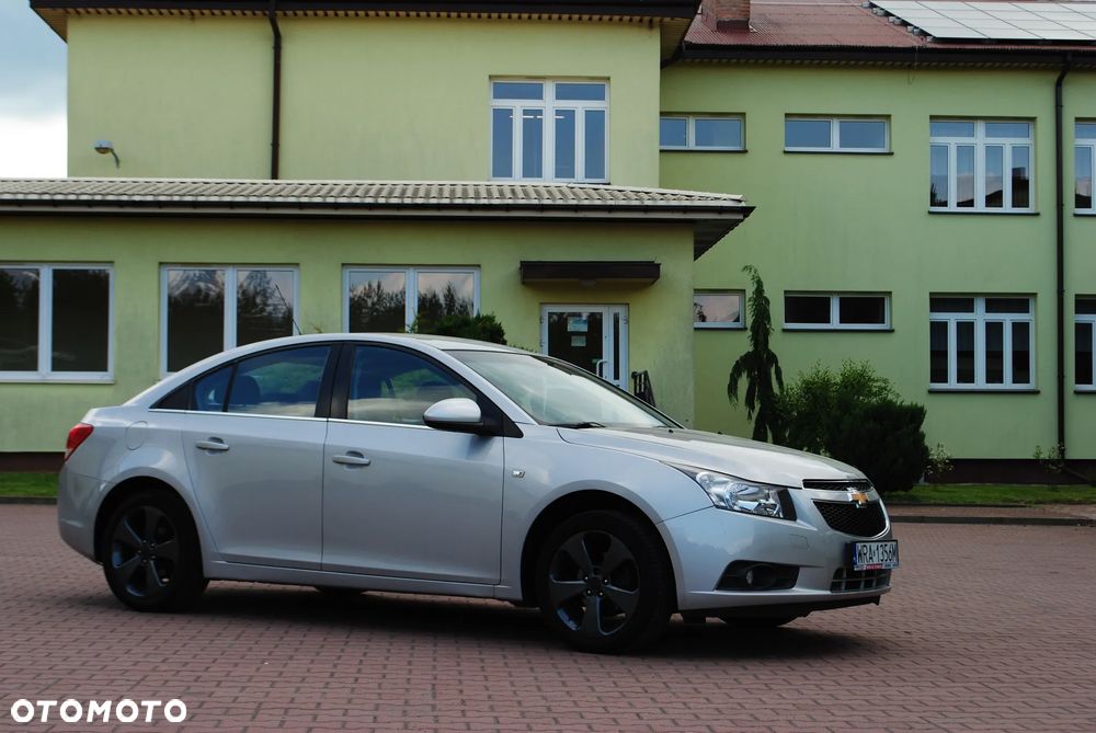 Chevrolet Cruze 1.8 LT - 5