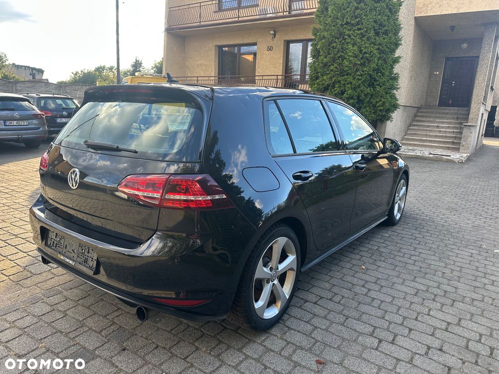 Volkswagen Golf GTI BlueMotion Technology - 9