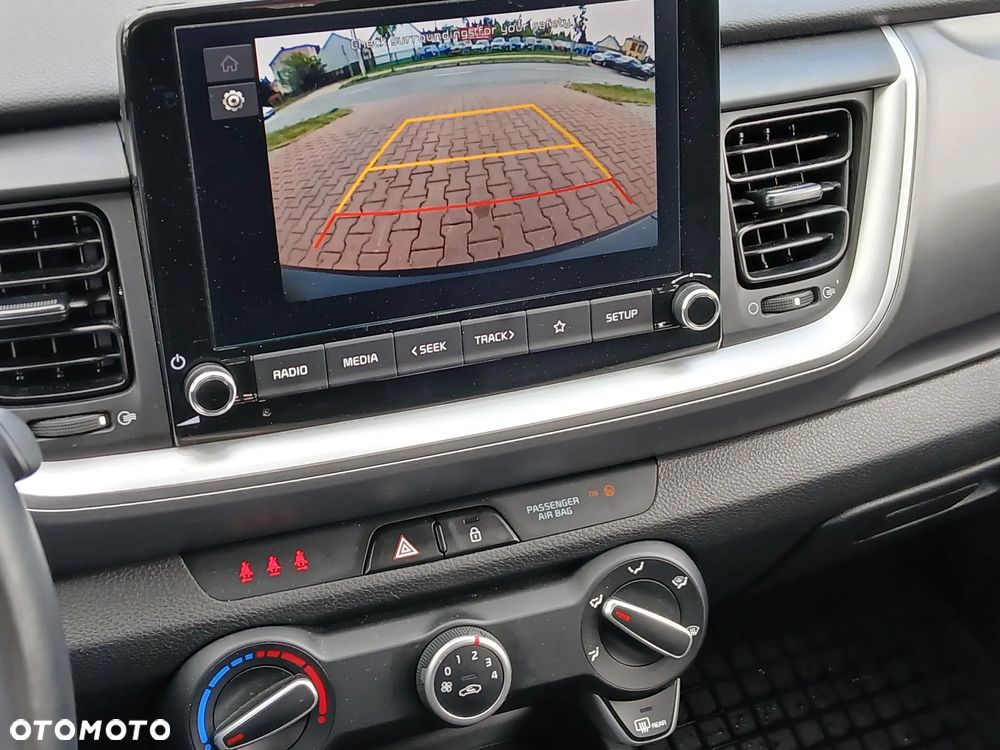 Kia Stonic 1.2 M - 10