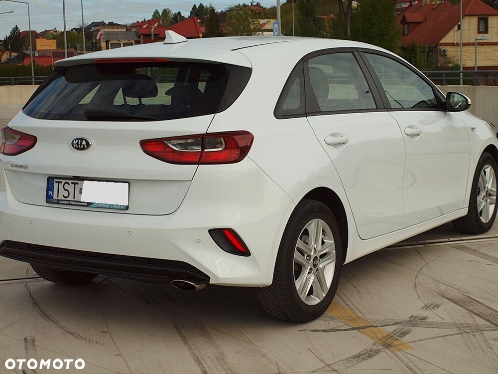Kia Ceed 1.4 Vision - 10