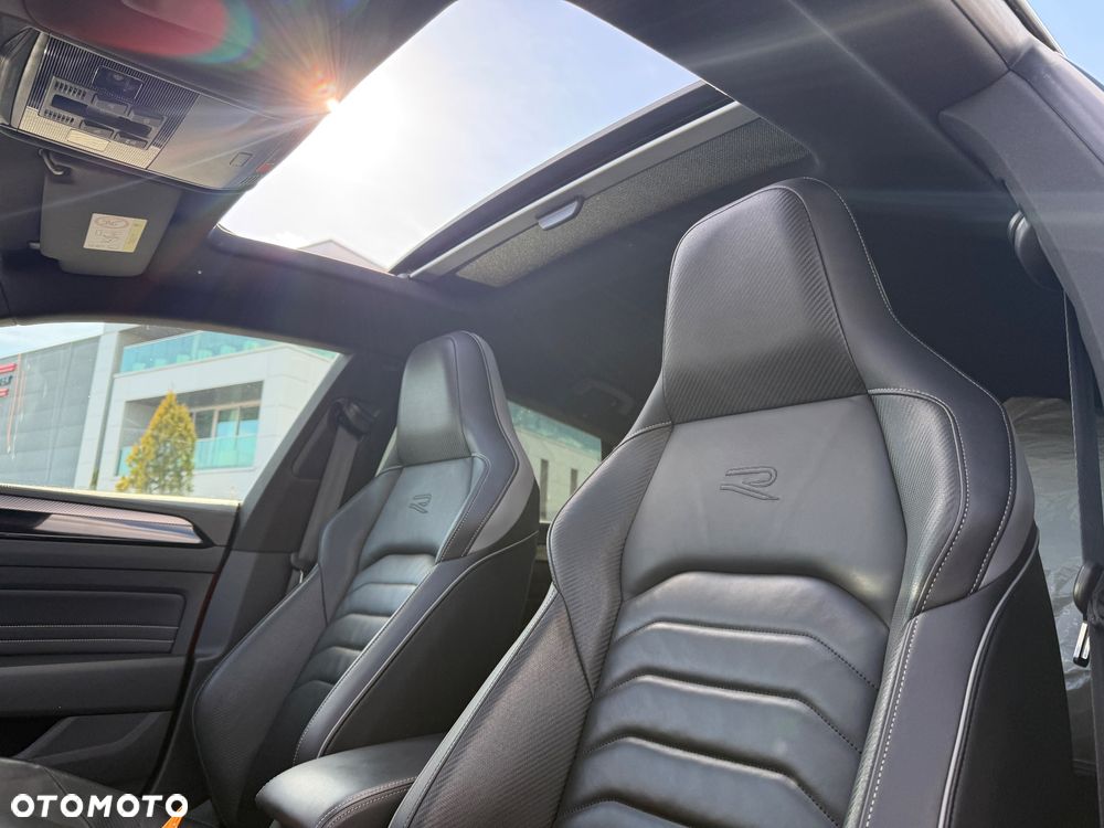 Volkswagen Arteon 2.0 TDI SCR 4Motion DSG R-Line - 16