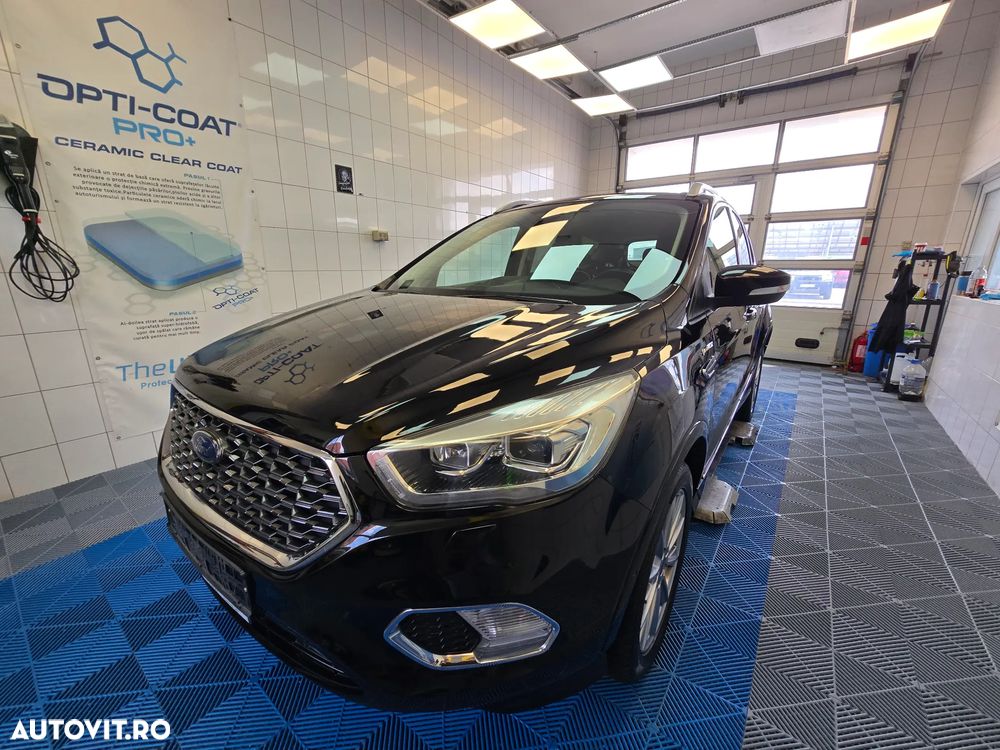 Ford Kuga 2.0 TDCi 4WD Powershift Vignale - 2