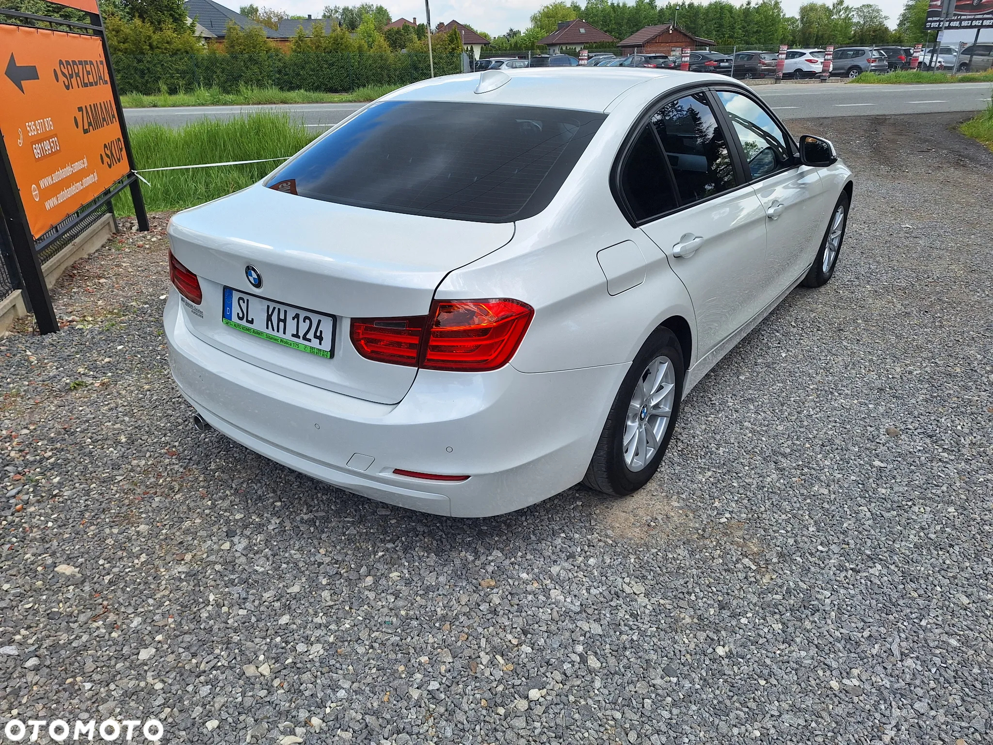 BMW Seria 3 - 18