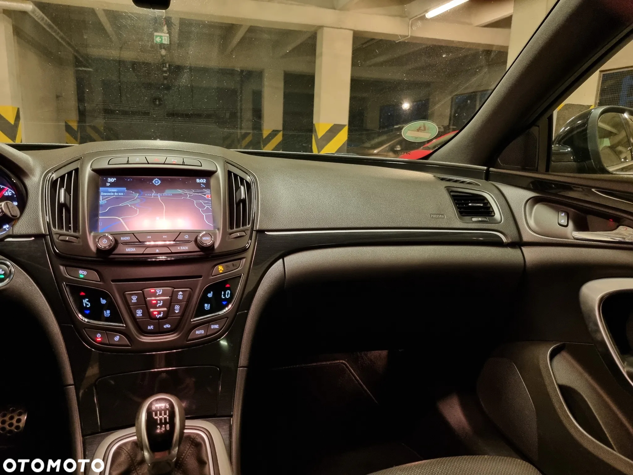 Opel Insignia 2.0 CDTI Executive S&S - 26