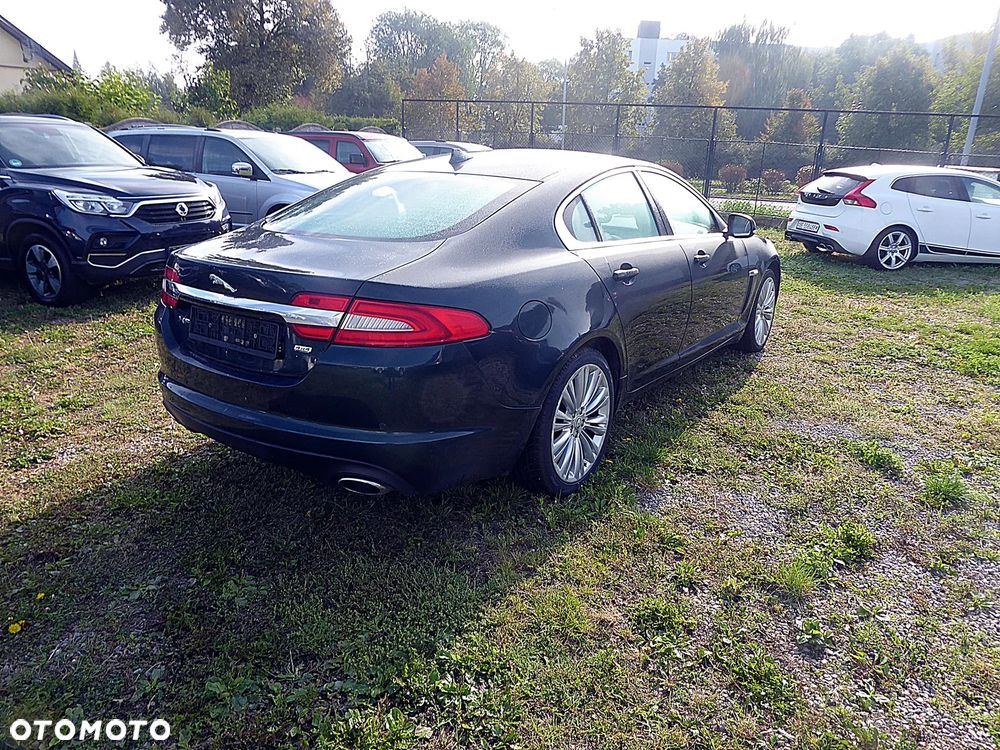 Jaguar XF 3.0 V6 Kompressor AWD - 4