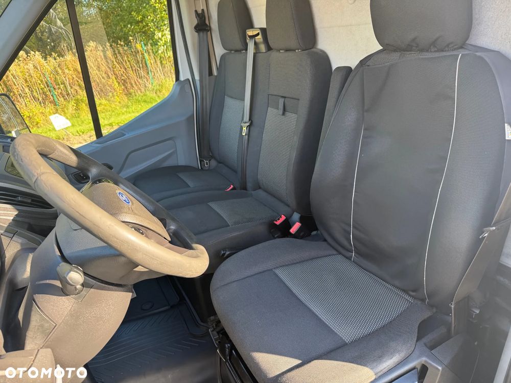 Ford Transit - 16