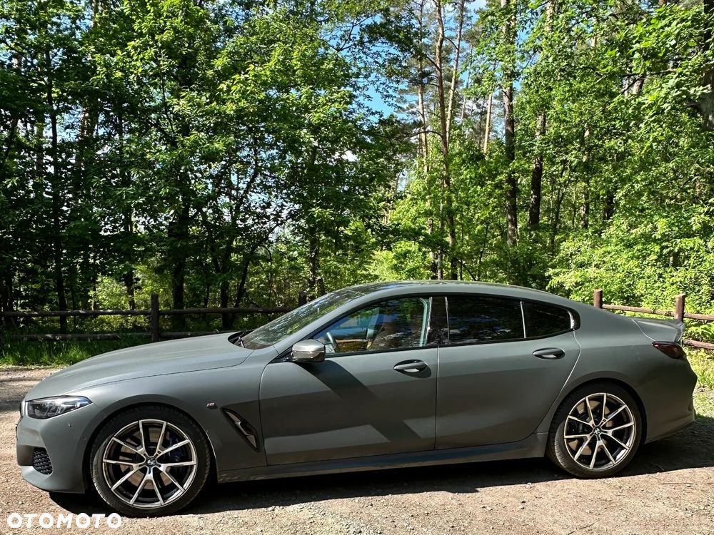BMW Seria 8 - 11