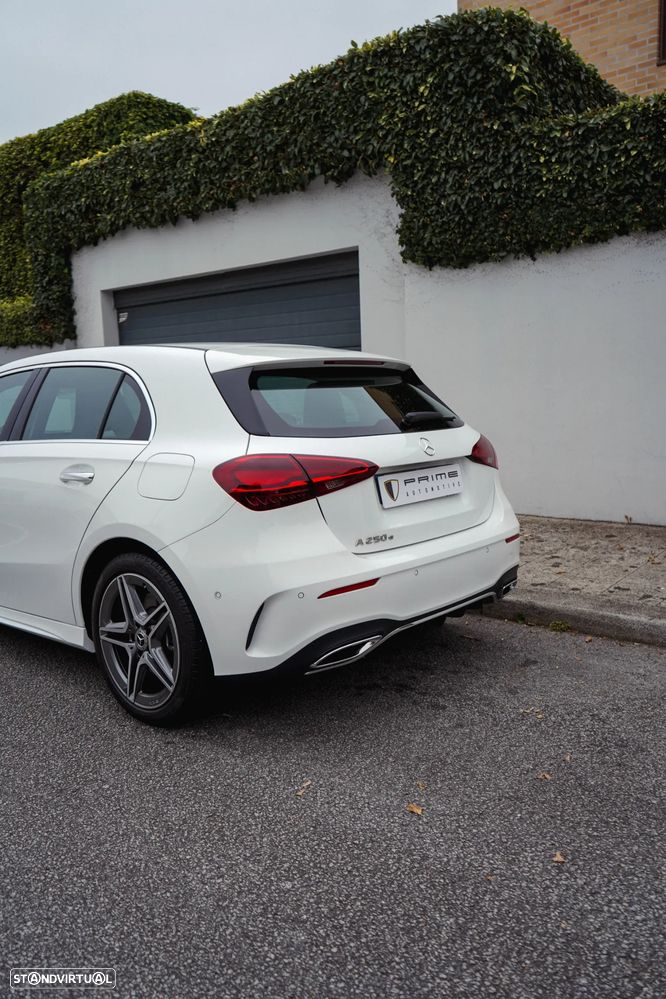 Mercedes-Benz A 250 e AMG Line - 15