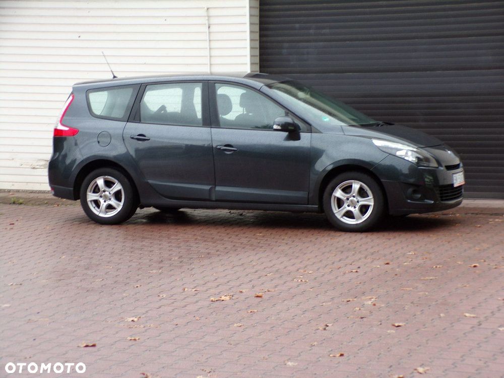Renault Grand Scenic - 6