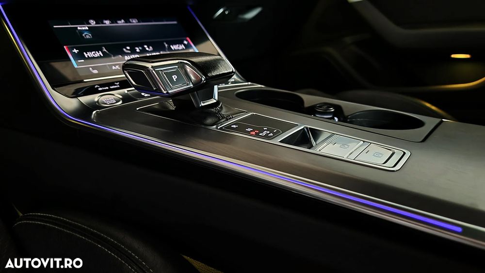 Audi A6 40 TDI S tronic S line - 32