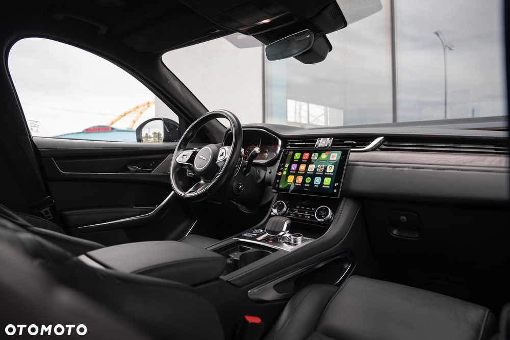 Jaguar F-Pace D200 AWD R-Dynamic HSE - 27