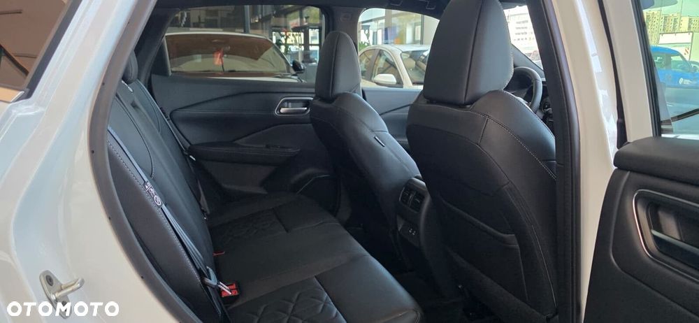 Nissan Qashqai - 14