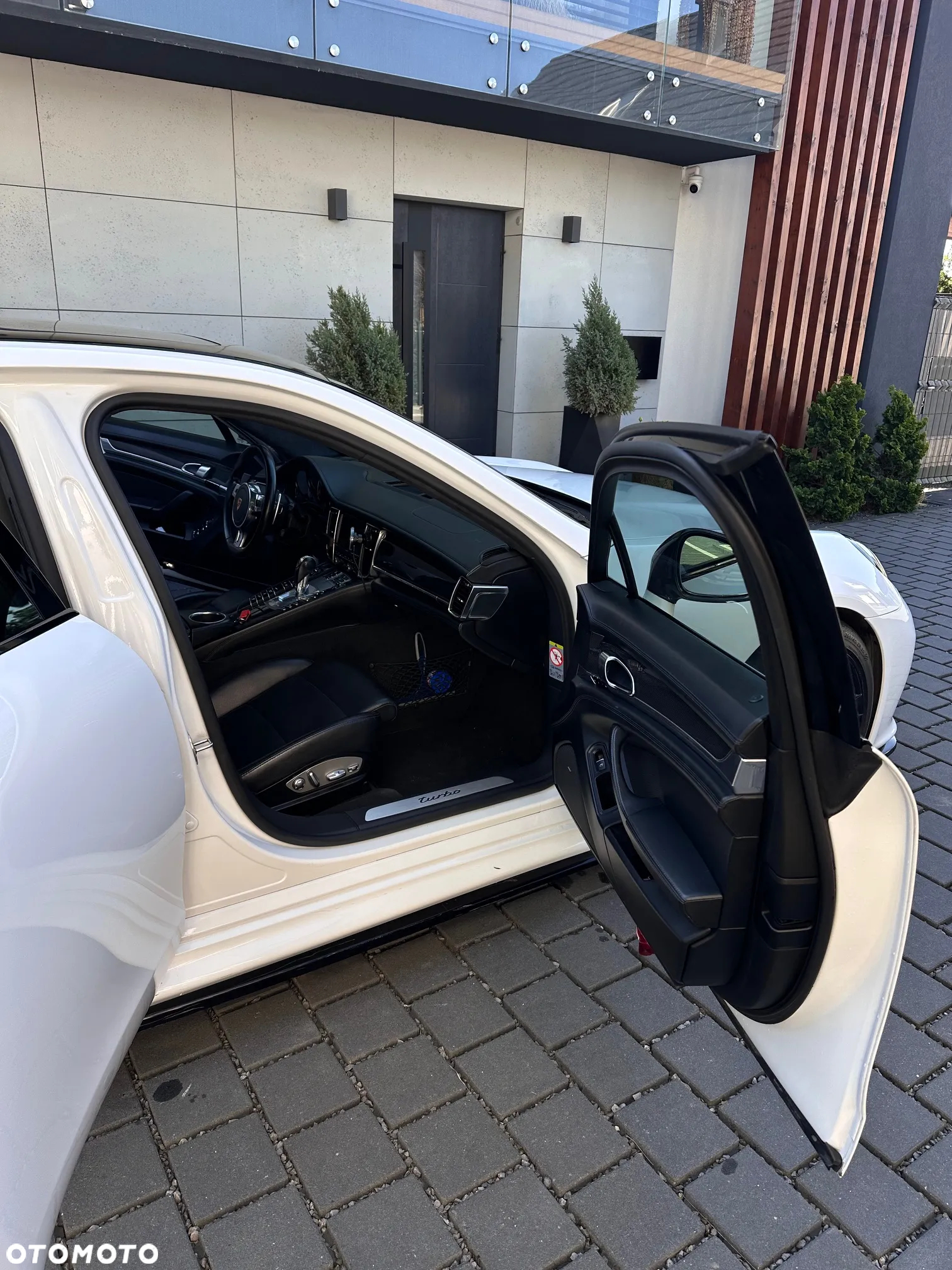 Porsche Panamera Turbo - 7