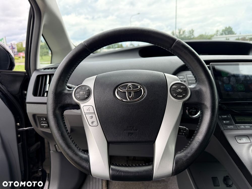 Toyota Prius - 13