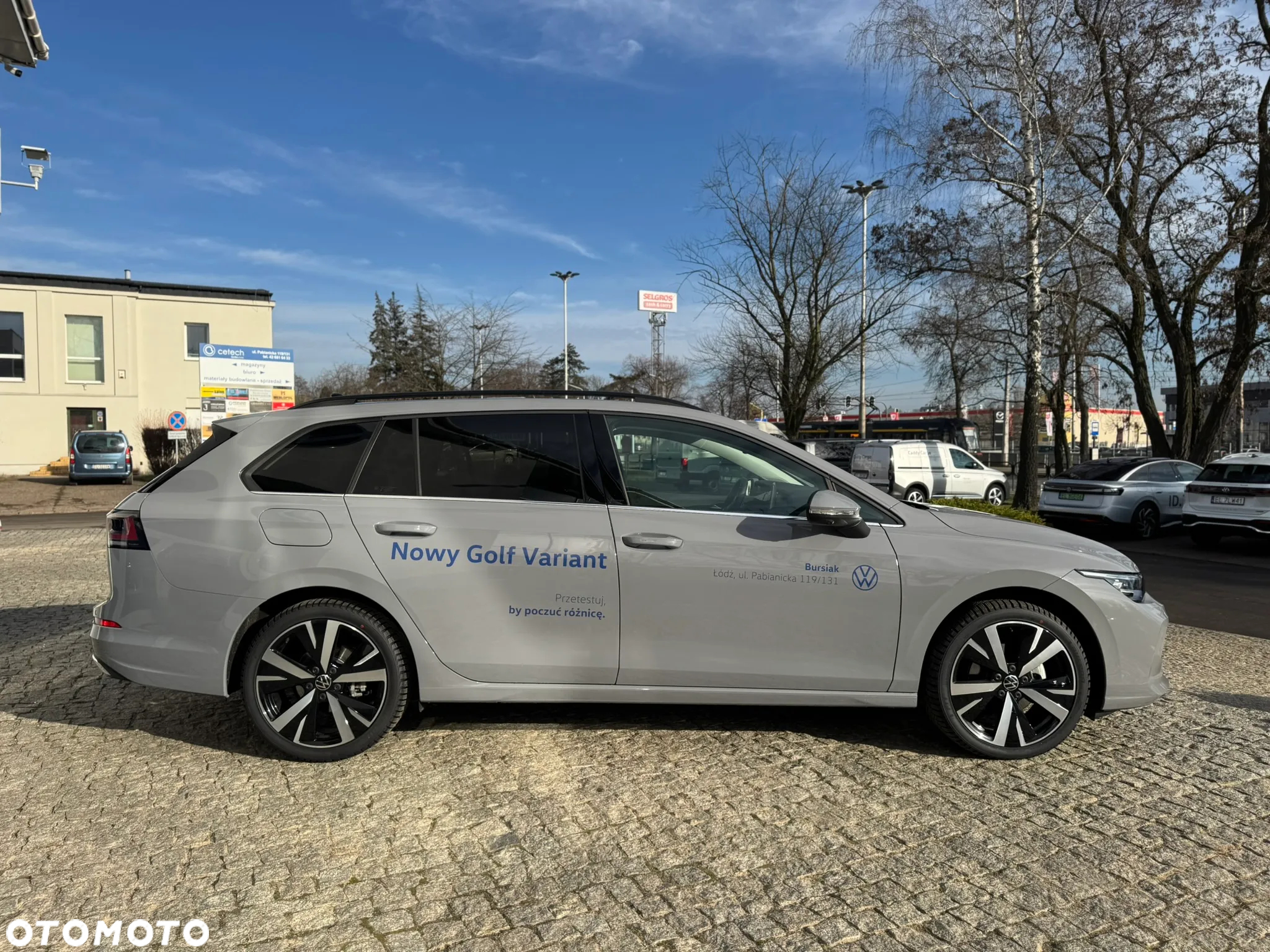 Volkswagen Golf Variant 1.5 eTSI OPF DSG Style - 4