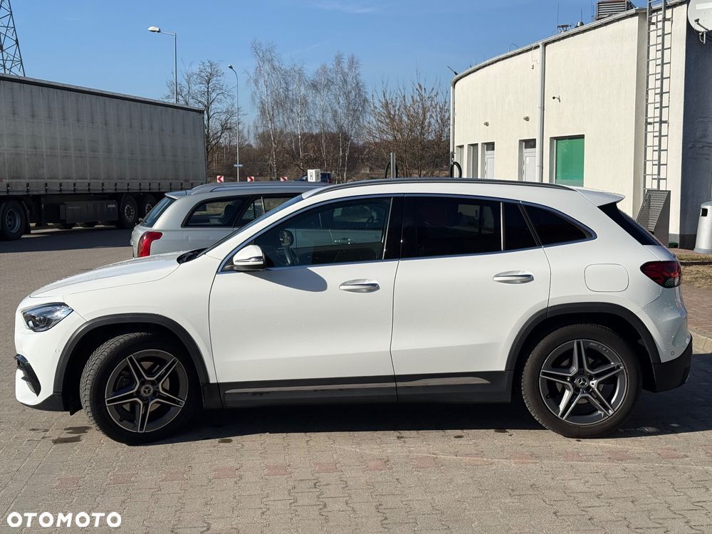 Mercedes-Benz GLA 200 d 8G-DCT AMG Line - 8