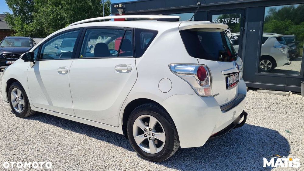 Toyota Verso - 39