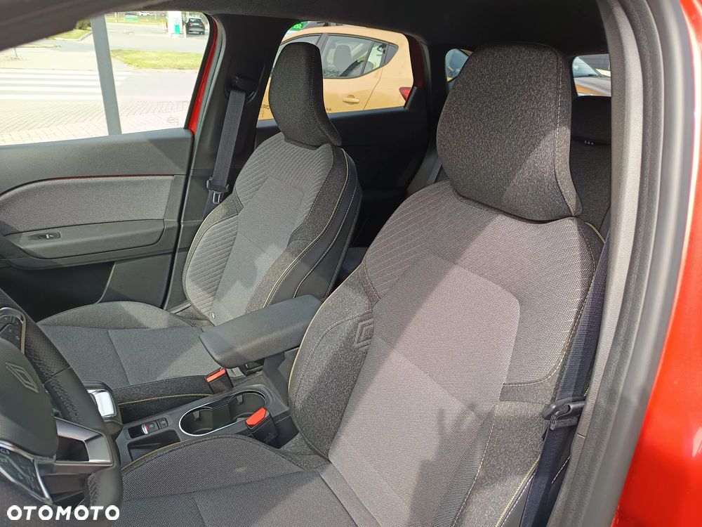 Renault Captur - 10