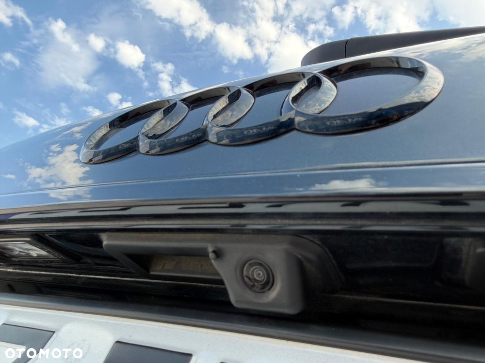 Audi A6 Avant 55 TFSI e quattro S tronic S line - 10