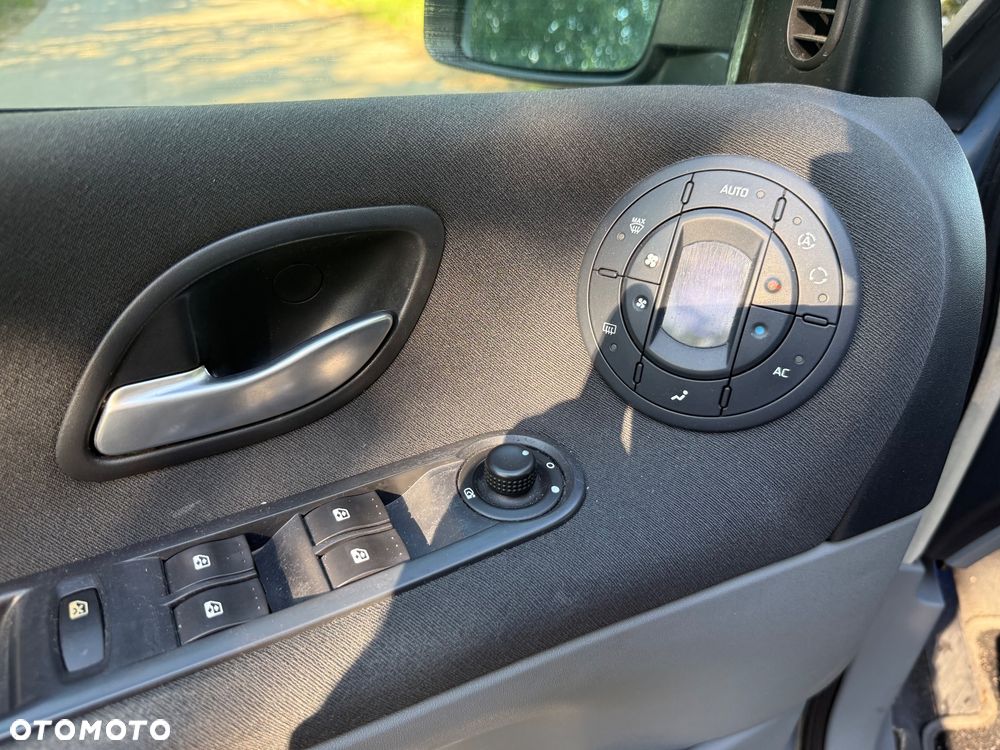 Renault Grand Espace 3.5 Privilege - 16