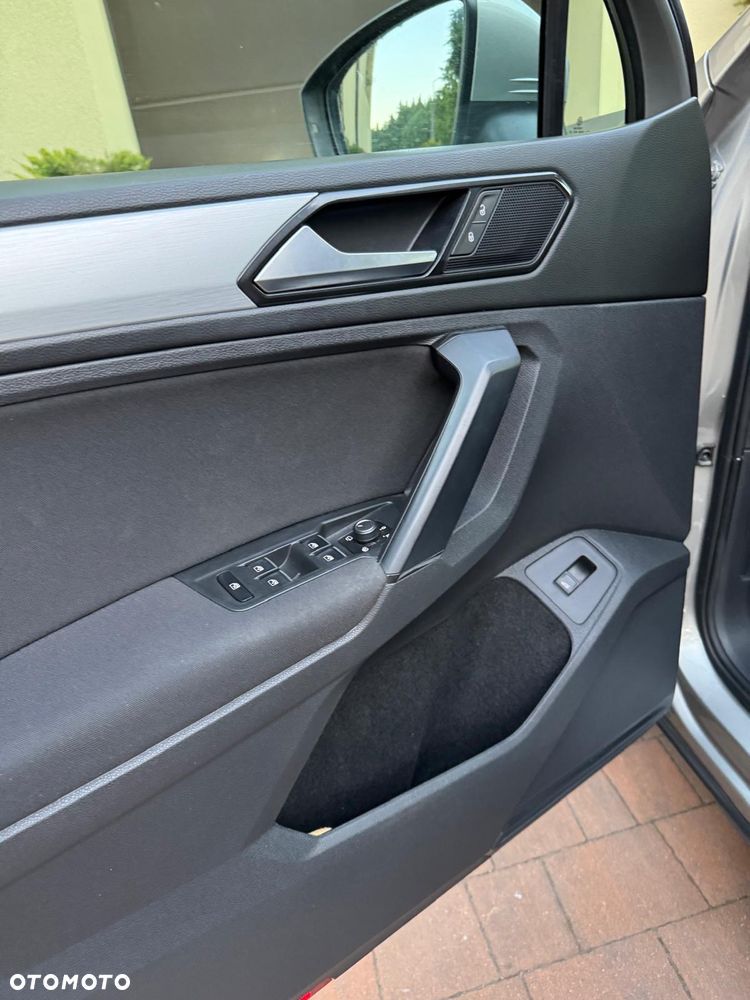 Volkswagen Tiguan 2.0 TDI BMT SCR Comfortline - 24