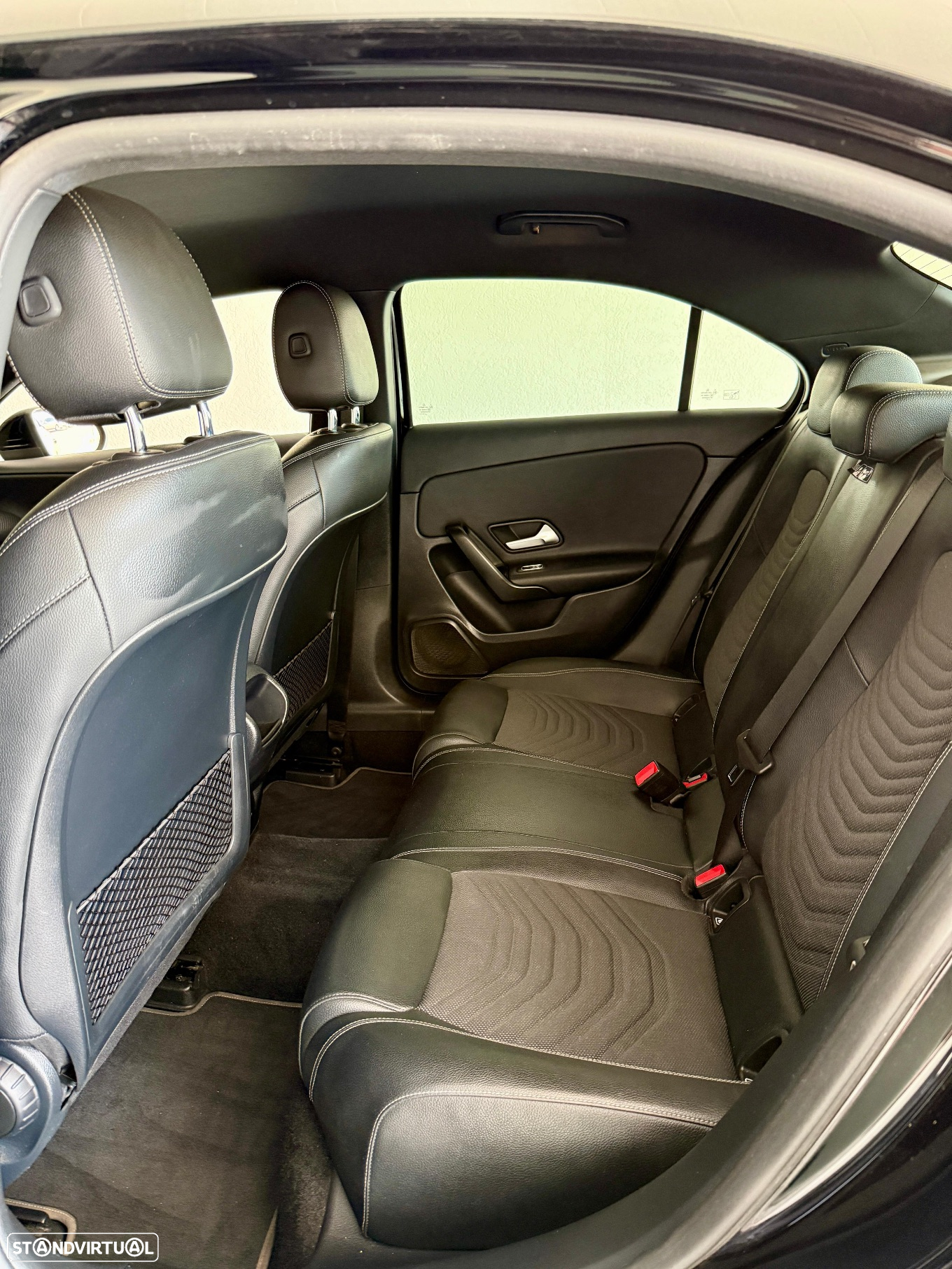Mercedes-Benz A 250 Limousine e Style Plus - 16