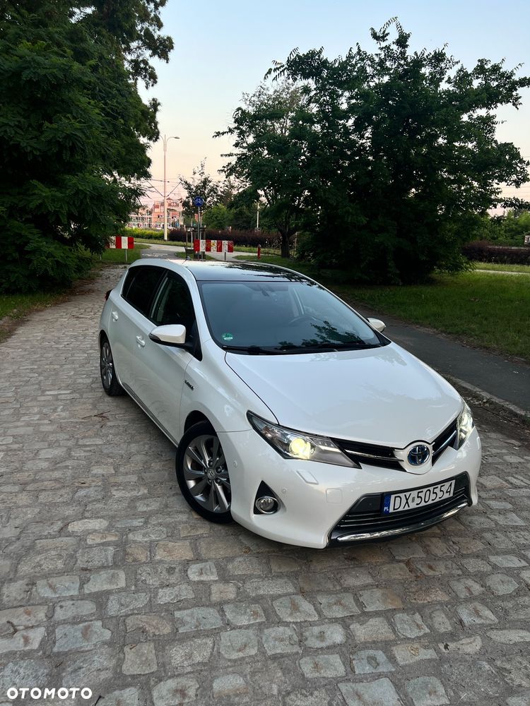 Toyota Auris 1.8 HSD Sol - 8