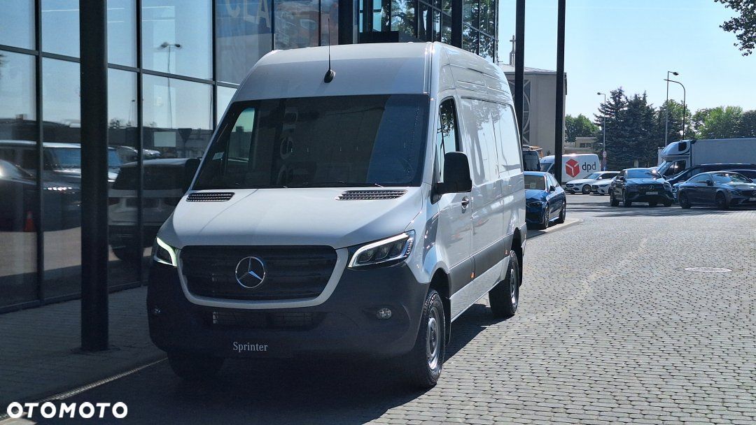 Mercedes-Benz Sprinter - 1