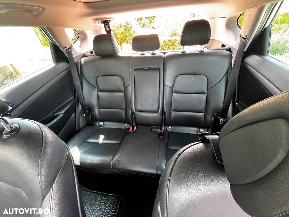 Hyundai Tucson 2.0 CRDI 4WD 6AT Luxury+ - 7