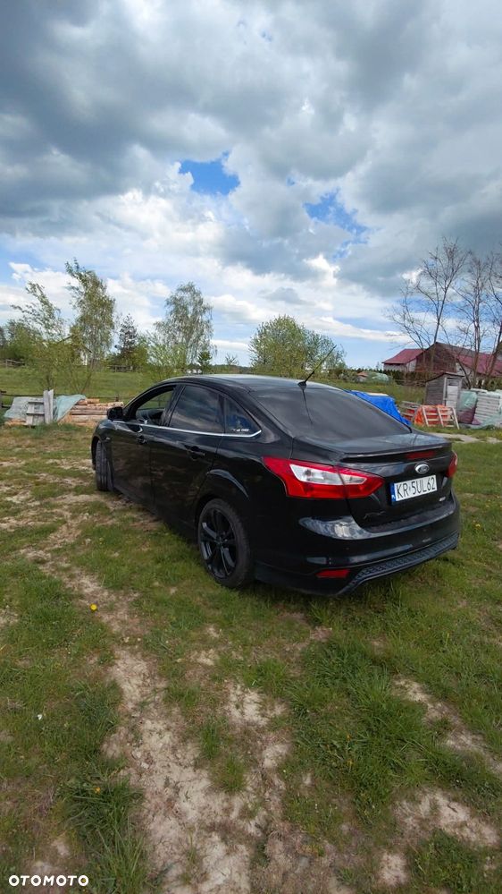 Ford Focus 1.6 Titanium - 5