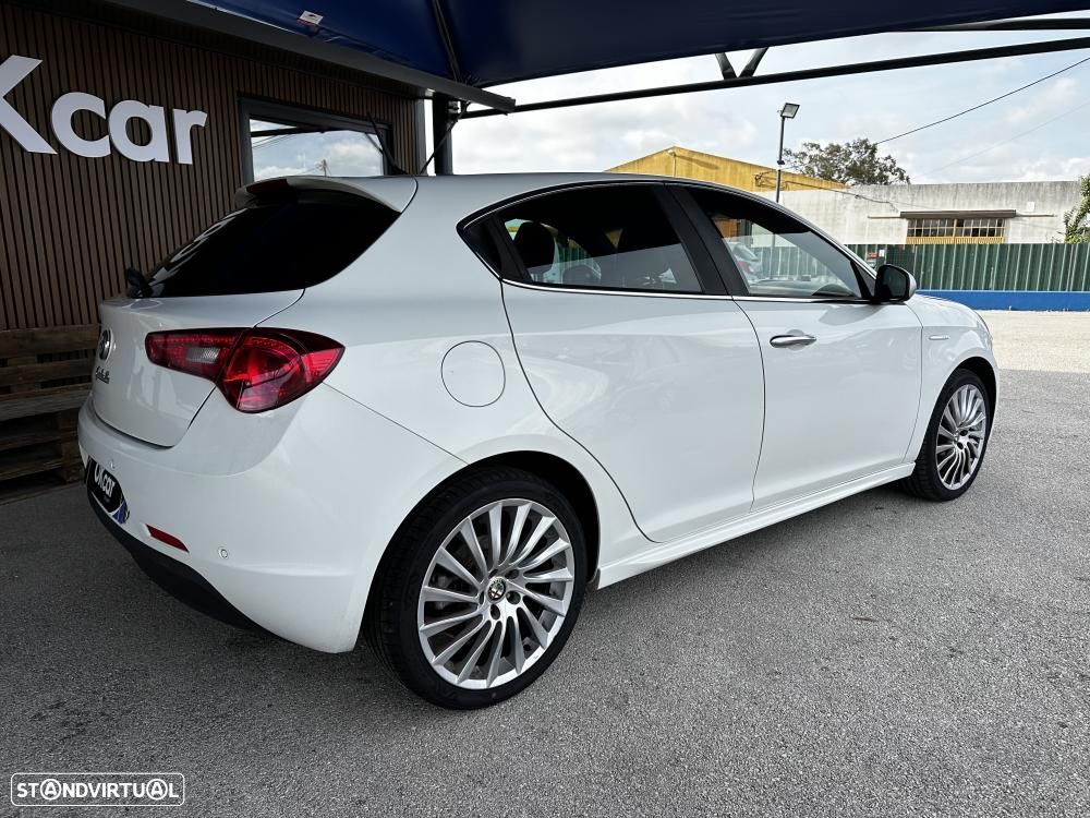 Alfa Romeo Giulietta 1.6 JTDM Progression - 10