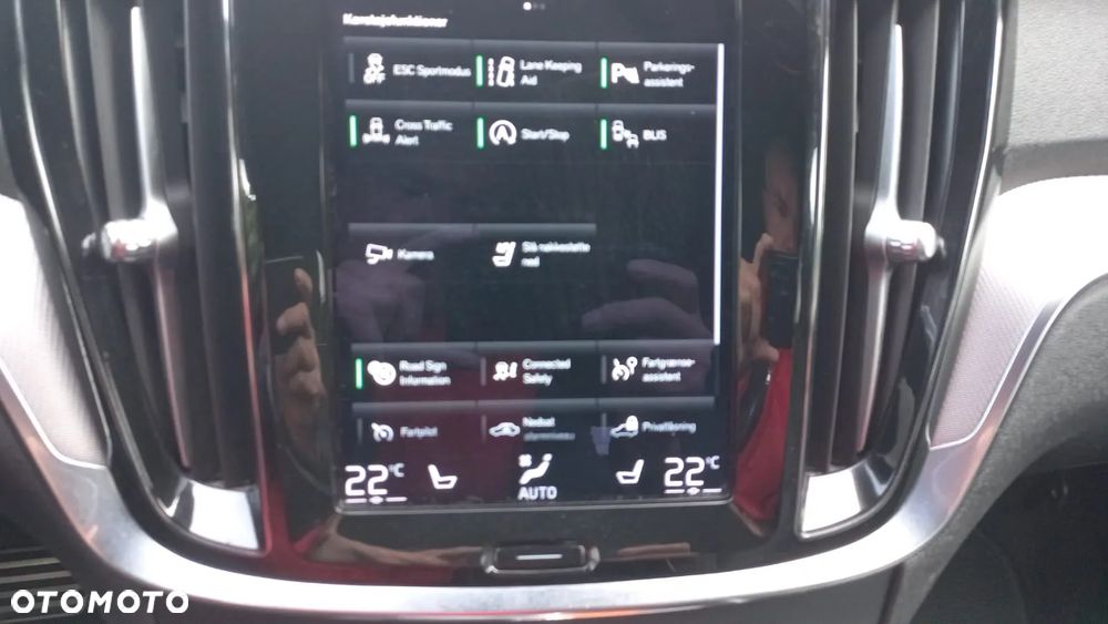 Volvo V60 B4 D Geartronic RDesign - 21