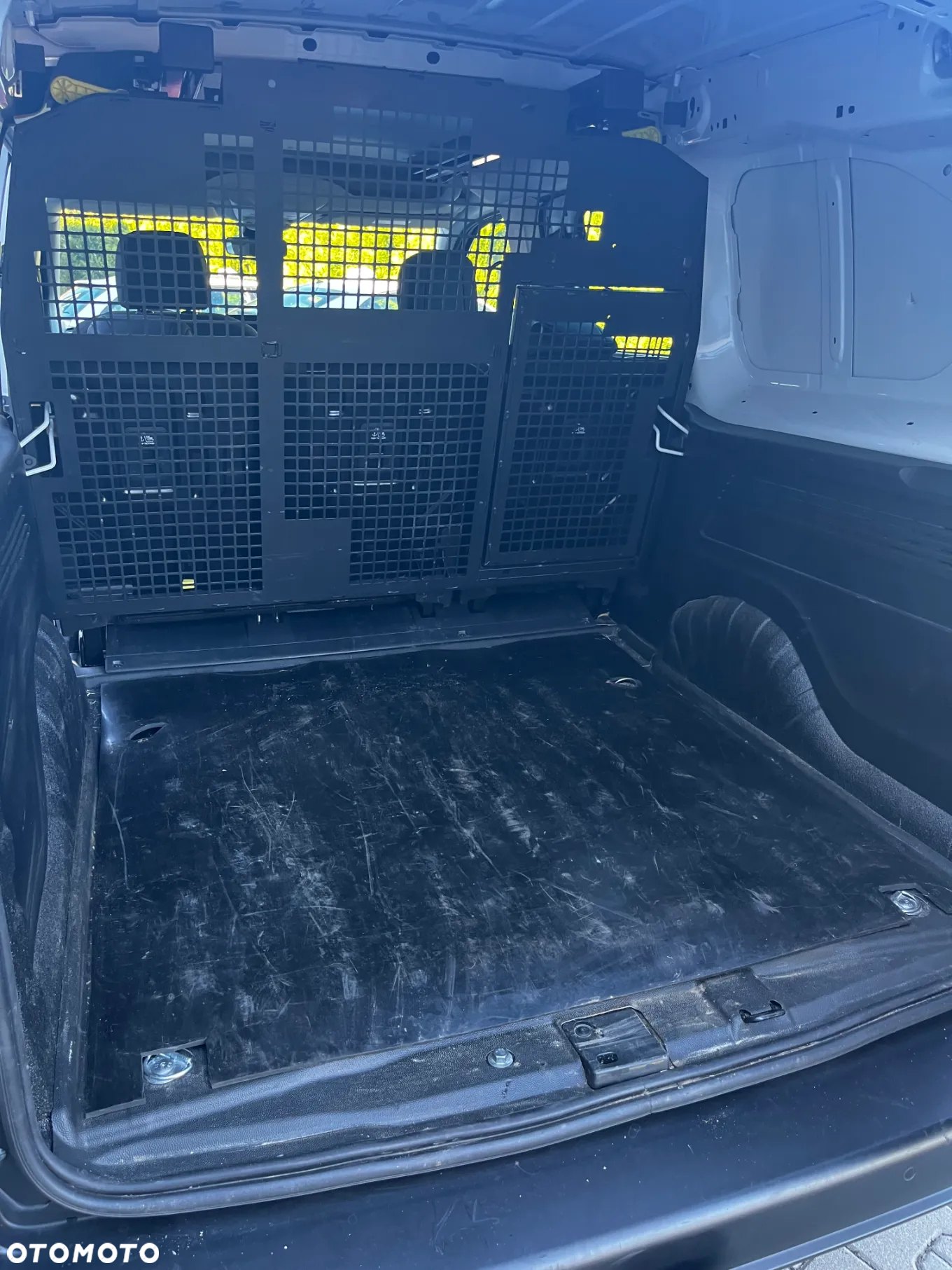 Toyota Proace City 1.5 D-4D Long 2,4t Active (bryg.) - 23