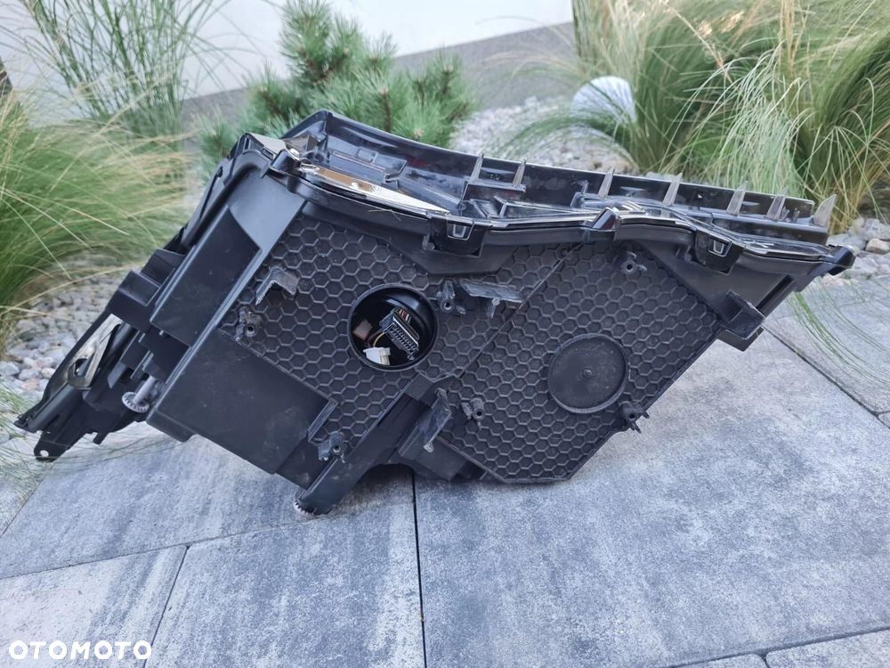 LEXUS RX IV 4 Lampa prawa przód Full Led Dynamic 2015-2019 - 8
