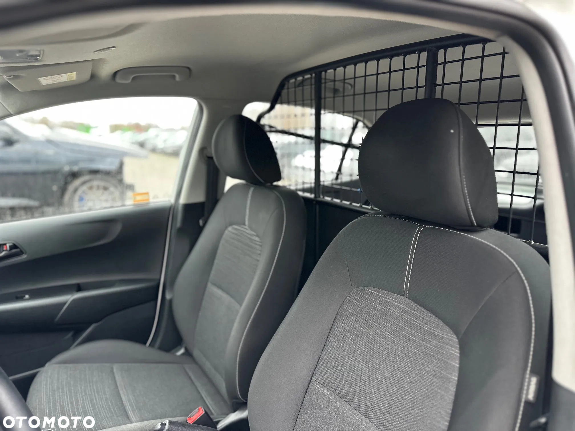 Kia Picanto - 12