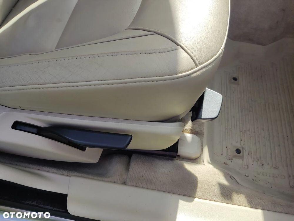 Volvo V70 D4 Drive-E Summum - 6