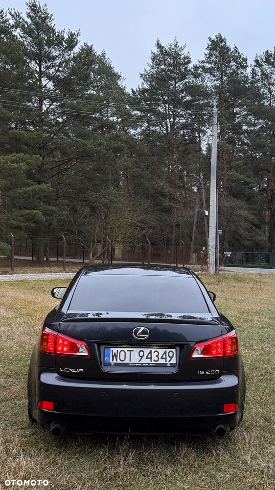 Lexus IS 250 F Sport - 9