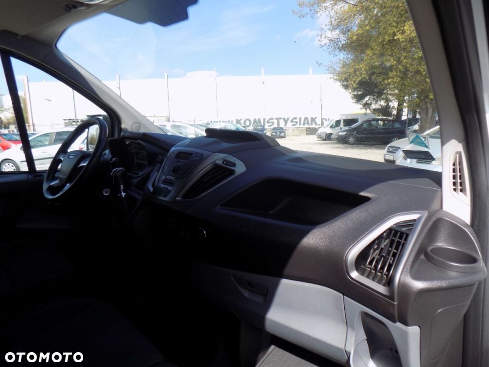 Ford Transit Custom - 10