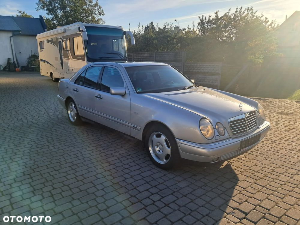 Mercedes-Benz Klasa E