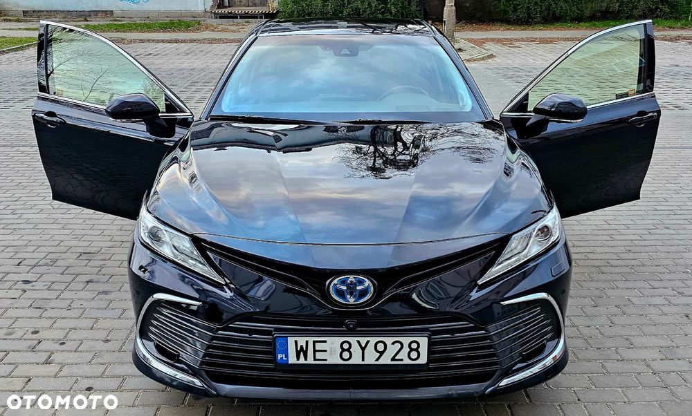 Toyota Camry 2.5 Hybrid Executive CVT - 8