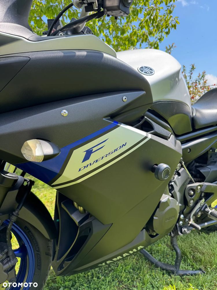 Yamaha XJ - 7