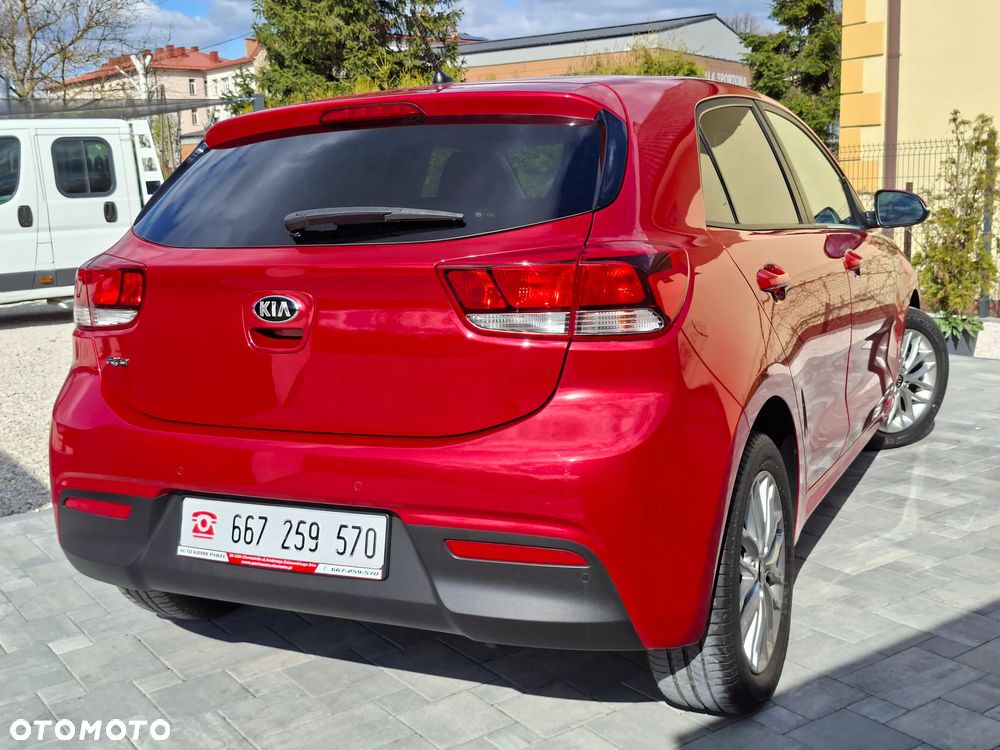 Kia Rio 1.2 Dream Team Edition - 4