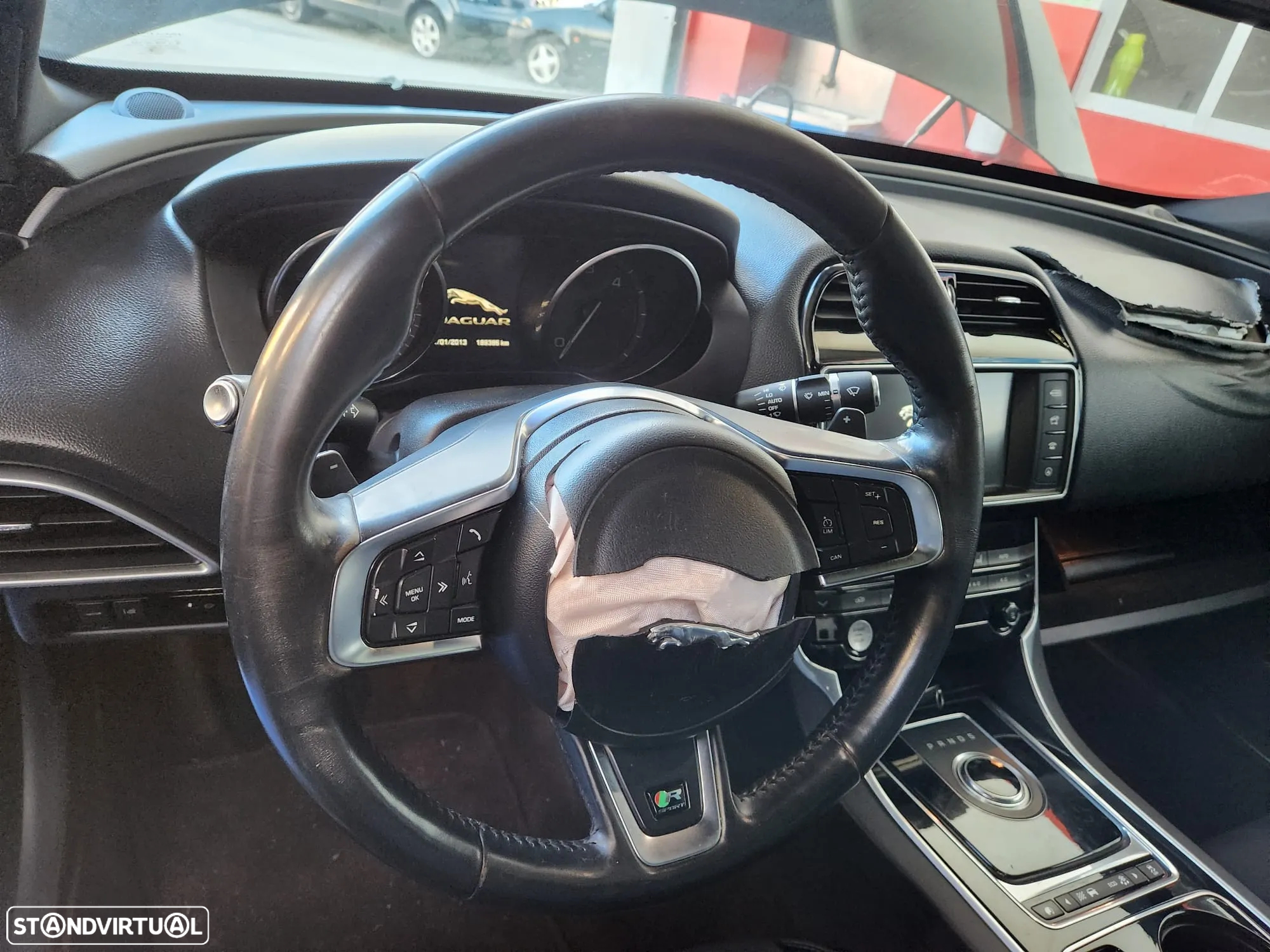 JAGUAR XE ( XF) 2.0D de 2016 ás peças. - 4
