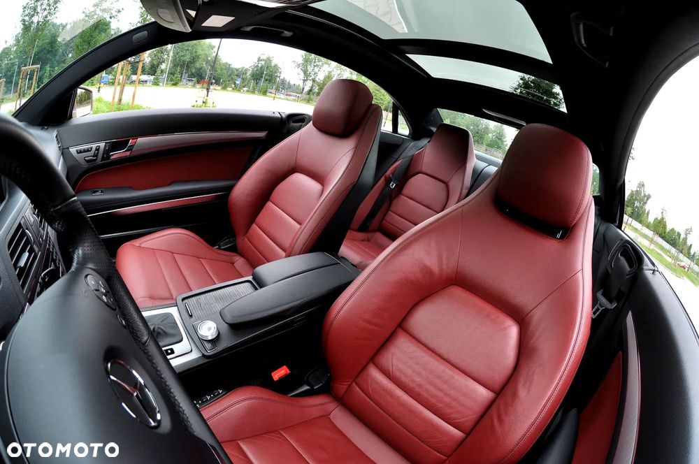 Mercedes-Benz Klasa E 350 CGI BlueEFFICIENCY 7G-TRONIC Avantgarde - 21