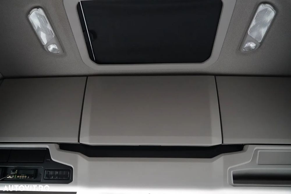 Scania S 500 / RETARDER / PLATĂ JOSĂ / MEGA / REZERVORE DE COMBUSTIBIL 1.400 L / I-PARK COOL / DUPĂ CONTRACT DE SERVICE GOLD / - 33