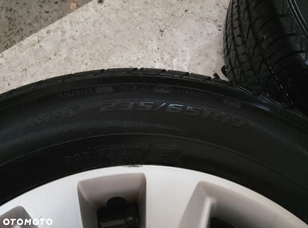 Felgi Koła Opony Chrysler Pacifica 235/65/17 Całoroczne - 7